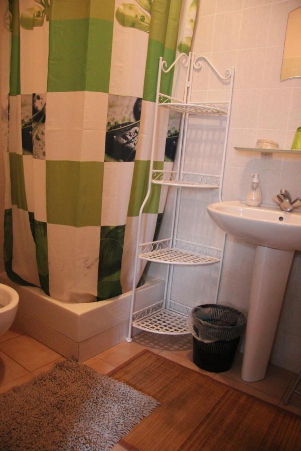 Chambre D'Hote "Chez Antoinette Et Charles" Santo-Pietro-di-Venaco Exteriör bild